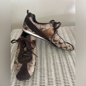 Coach Shoes, Hadley Sneaker Logo, Brown/Tan Jacqard Women’s Size 8M.